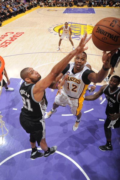 马内：萨拉赫是那种一看到球门就谁也不看的人，这是他的天性（马内：萨拉赫眼里只有球门，这是他的本能）