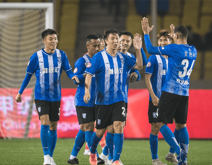 半场战报：科莫0-0卡利亚里（半场快讯：科莫与卡利亚里战成0-0）