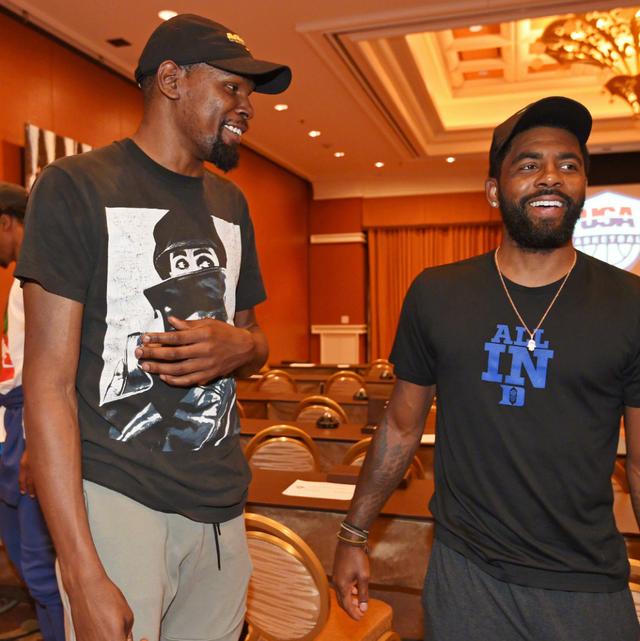 记者：萨拉赫确定不会随队出战国米，预计周六对阵布莱顿复出（记者：萨拉赫无缘随队战国米，预计周六对布莱顿复出）